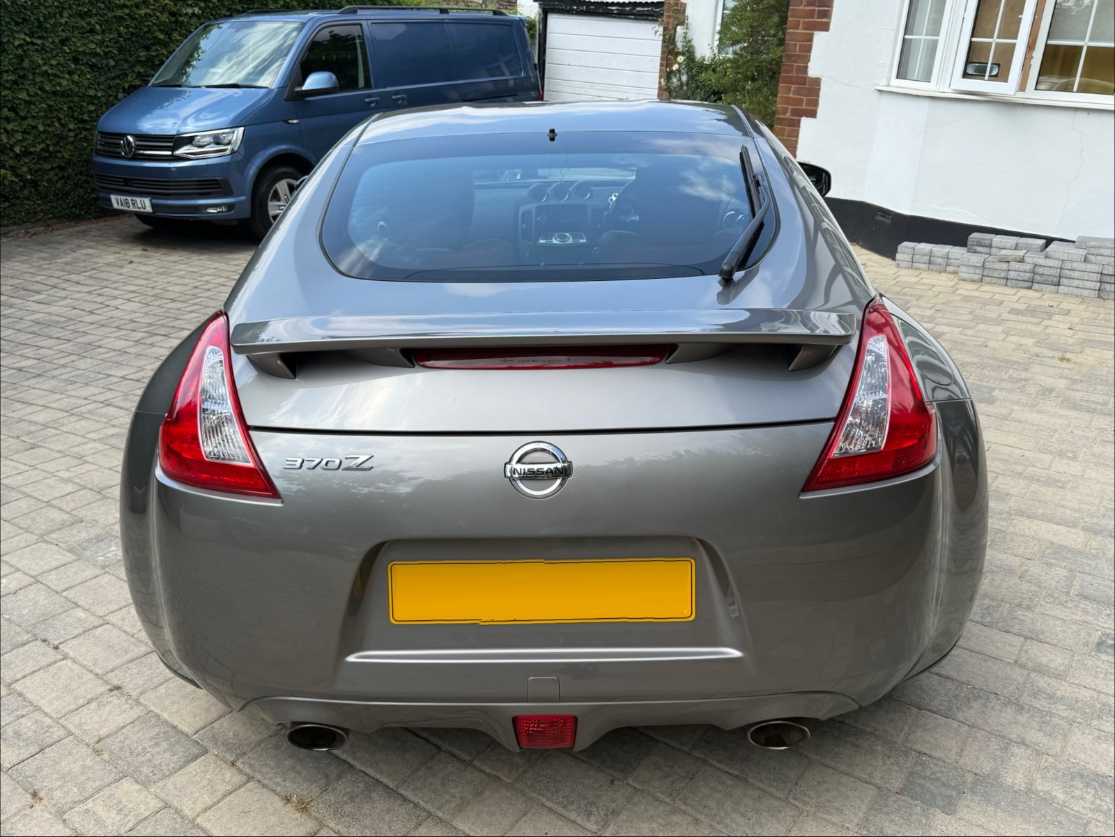 Car photo thumbnail